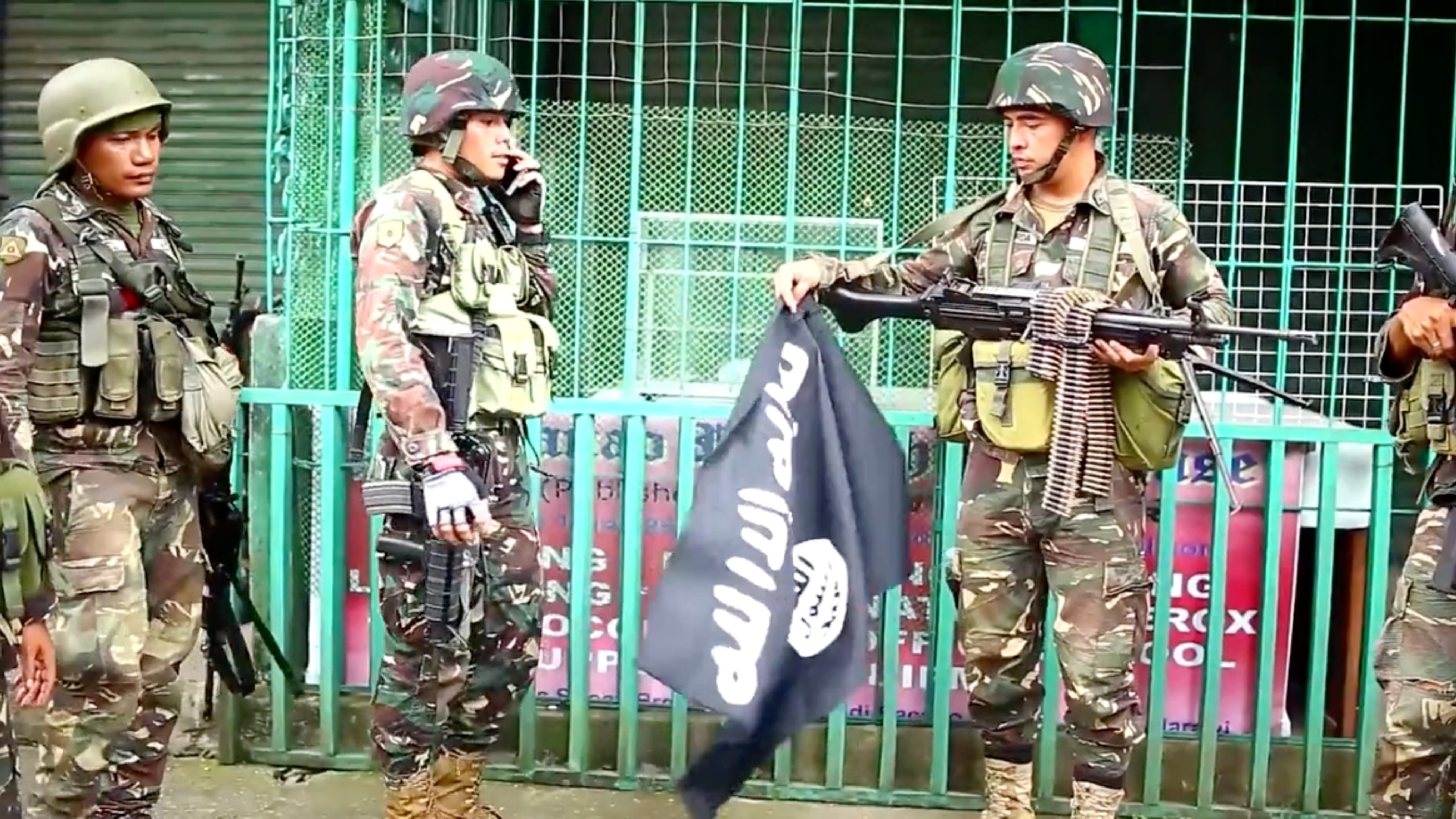 Why Is ISIS In The Philippines & What Are They Doing? Here’s The Latest.